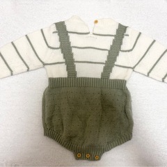 最終お値下げ！ベビーロンパースニット9-12mの画像