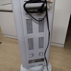 定価14000円　超極上美品　新品同様クオリティ　高性能　電気ストーブ　カーボンヒーター　ストーブの画像