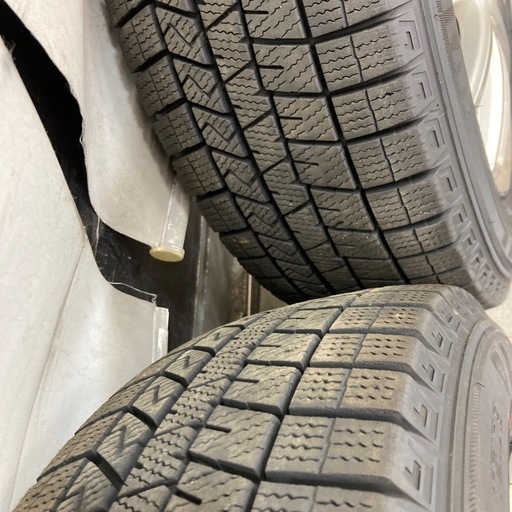 スタッドレス　175/65R15  ダンロップ　バリ山