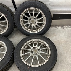 スタッドレス　175/65R15  ダンロップ　バリ山の画像