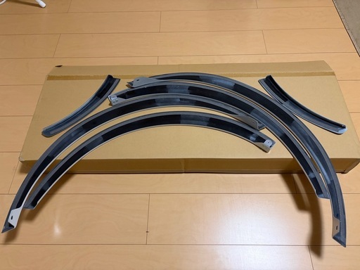 ※期間限定値下げ中※【美品】ハイエース　フレックス製　Delfino Lineオーバー
フェンダー