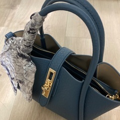 バッグ　ショルダーバッグの画像