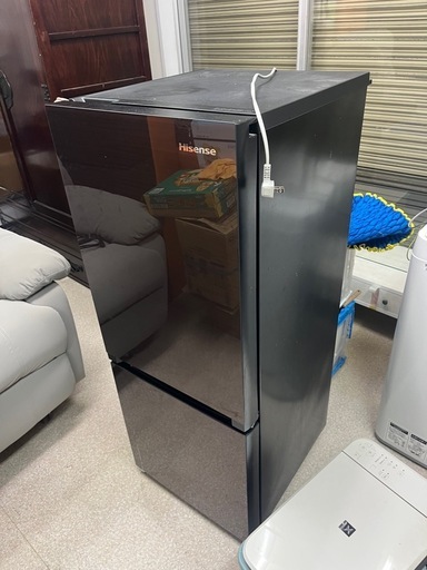 Hisense 冷蔵庫 HR-G1501 318L 2019年決まり