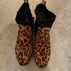 attagirlサイドゴアブーツの画像