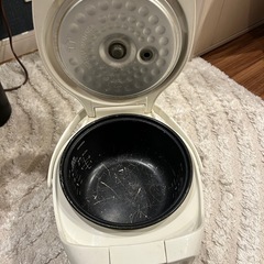 タイガー マイコン炊飯器 3合 JAI-R550（0.54L）動作OK｜一人暮らし向け・中古の画像