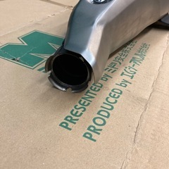 これはCBR400R（NC56）の純正サイレンサーの画像