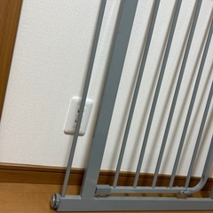 モダンデコ　ベビーゲートの画像