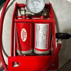 足踏み式エアーポンプの画像