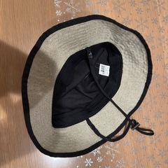 美品✨The North Face ベージュ ブラック ハットの画像