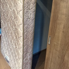 シーリーダブルマットレスの画像