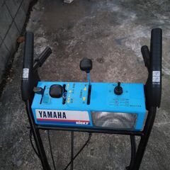 ヤマハ 小型除雪機 リッキーSA560E　新バッテリー搭載（整備済）雪をよく飛ばしますの画像