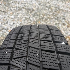 スタッドレスタイヤ4本セット185/55/16の画像