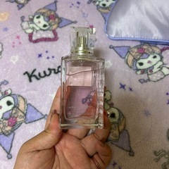 中古diorボディミストの画像