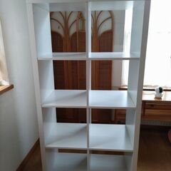 収納ラックの画像