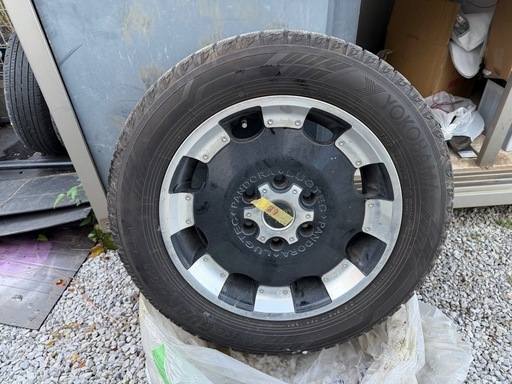 今週限定価格　ハイエース　タイヤホイール4セット