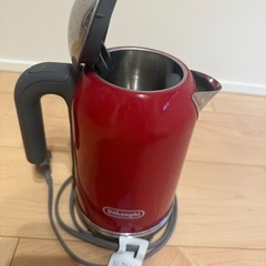 デロンギ電気ケトルの画像