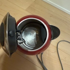 デロンギ電気ケトルの画像