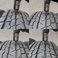 バリ山❗️ヨコハマスタッドレス225/65R17 G075の画像