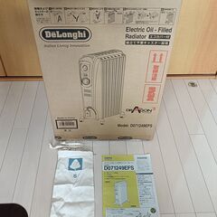 オイルヒーター D081569EFS 【DeLonghi】の画像