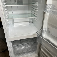 早い者勝ち！2ドア冷凍冷蔵庫(ホワイト)2019年製 の画像