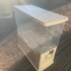 計量
米びつの画像