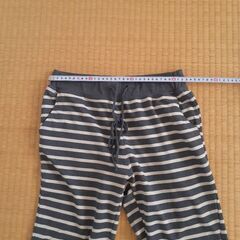 ゆったりパンツの画像