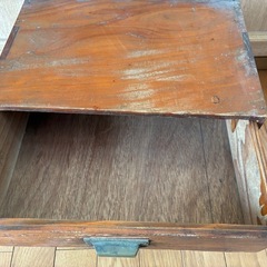 三段引き出しの画像