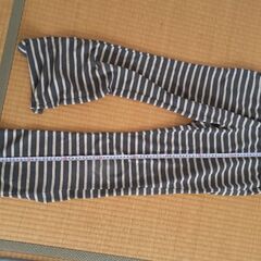 ゆったりパンツの画像