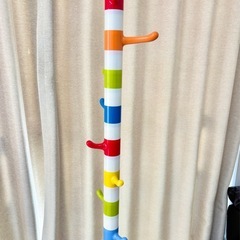 IKEA 洋服スタンドの画像