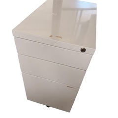 キャビネットの画像