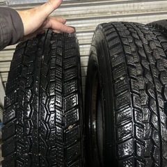 トラック　タイヤ　16インチ　7.00r16  205/85/16 205/80/16の画像