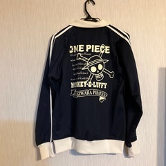 ワンピースのジャージ(上)の画像