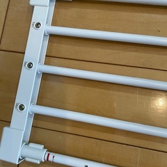 伸縮可能な棚の画像