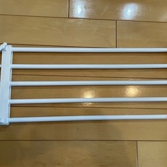 伸縮可能な棚の画像