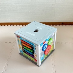 歩行器 おもちゃ ベビー服 10点セットの画像