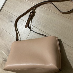 決まりました　ベージュ　ショルダーバッグの画像