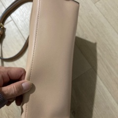 決まりました　ベージュ　ショルダーバッグの画像