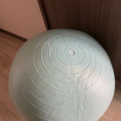 ブルー　バランスボールの画像