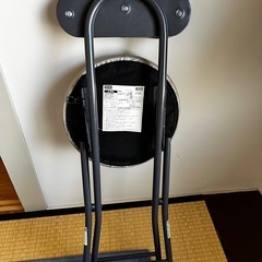 ニトリのイスの画像