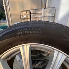 ハリアー80 60 スタッドレスタイヤ　ホイールの画像