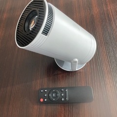 プロジェクター　スクリーン&スタンドセットの画像