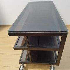 ガラステーブル（キャスター付）3段収納の画像