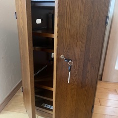 カリモク　木製4段サイドキャビネット　棚付き ブラウン サイドテーブルの画像