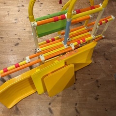 ワンワンとうーたんの折りたたみ室内用ジャングルジムの画像