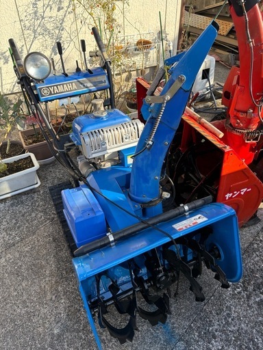 ヤマハ　除雪機　YT660EDJ キャブ、プラグ、バッテリー、ベアリング新品　セル付き