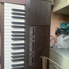 YAMAHA PF12 電子ピアノ キーボード 鍵盤楽器 ヤマハ シンセサイザー? エレクトーン スピーカー内蔵 の画像