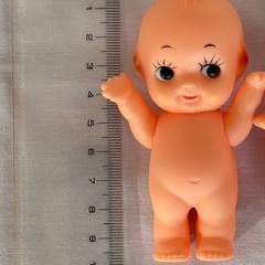 キューピーちゃんとひよこのソフトボールの画像