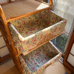 ラタン籐製　5段チェスト引き出し花柄カバー付き 38✖️51高さ121の画像