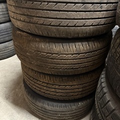 プリウスホイール　16インチホイール　ブリヂストンタイヤ　溝バリ山の画像