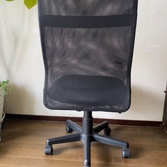 デスク椅子の画像
